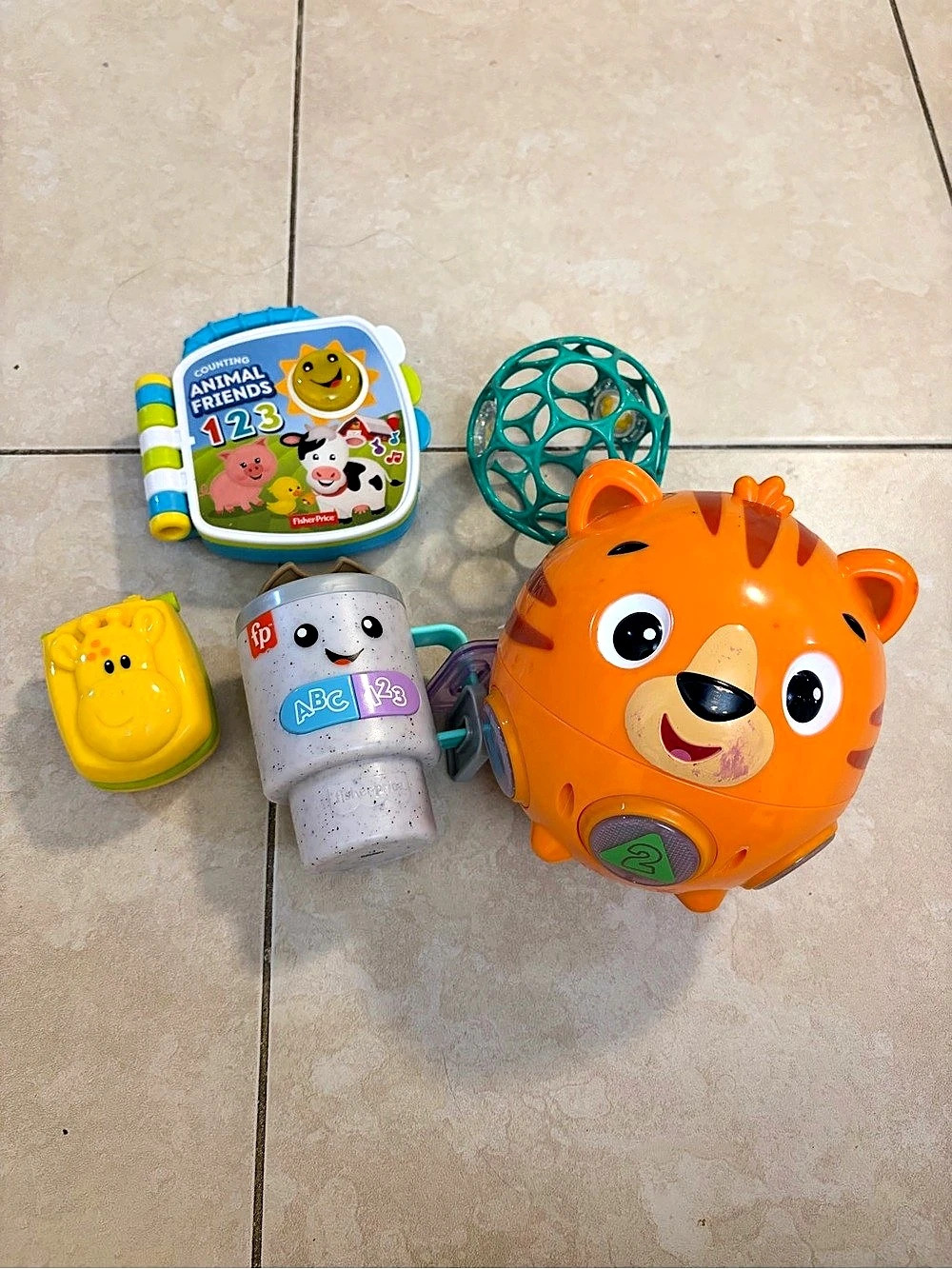 Fisher-Price Laugh & Learn Counting Animal Friends Book